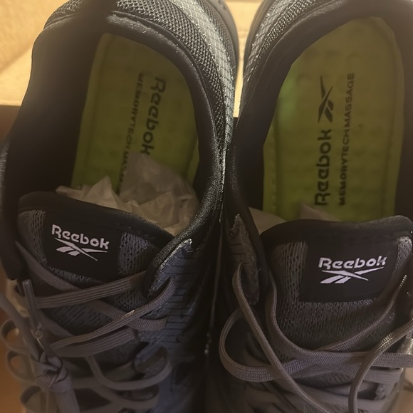 New - Picture 2 of 3